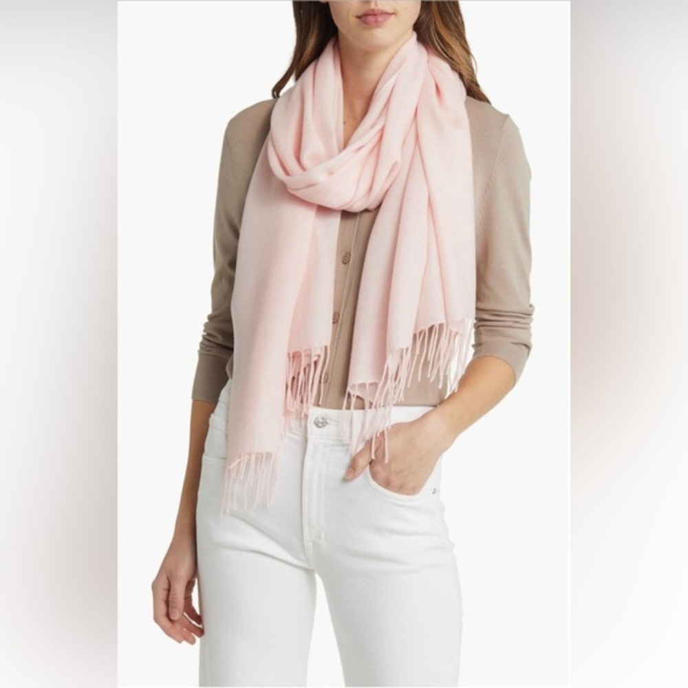 Nordstrom Beige 100% Cashmere Fringe Scarf – NWT